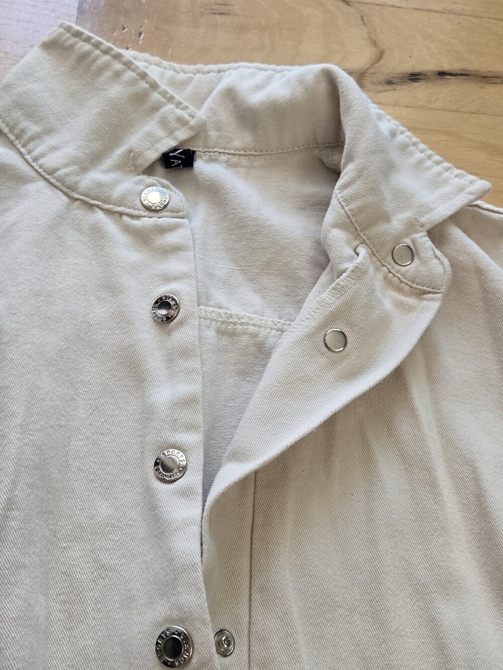 ChouYatou Short-Sleeve Button Romper in Light Beige - Picture 3 of 11